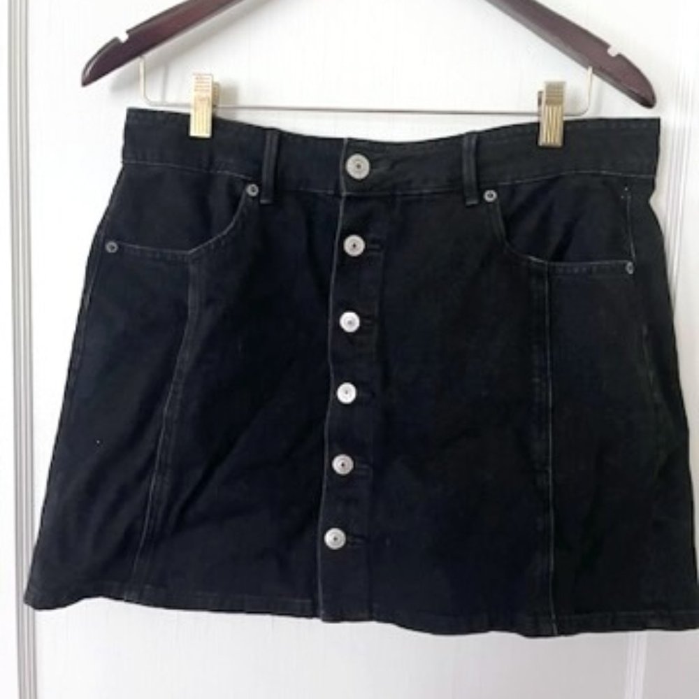 American Eagle Black Button up Denim Skirt